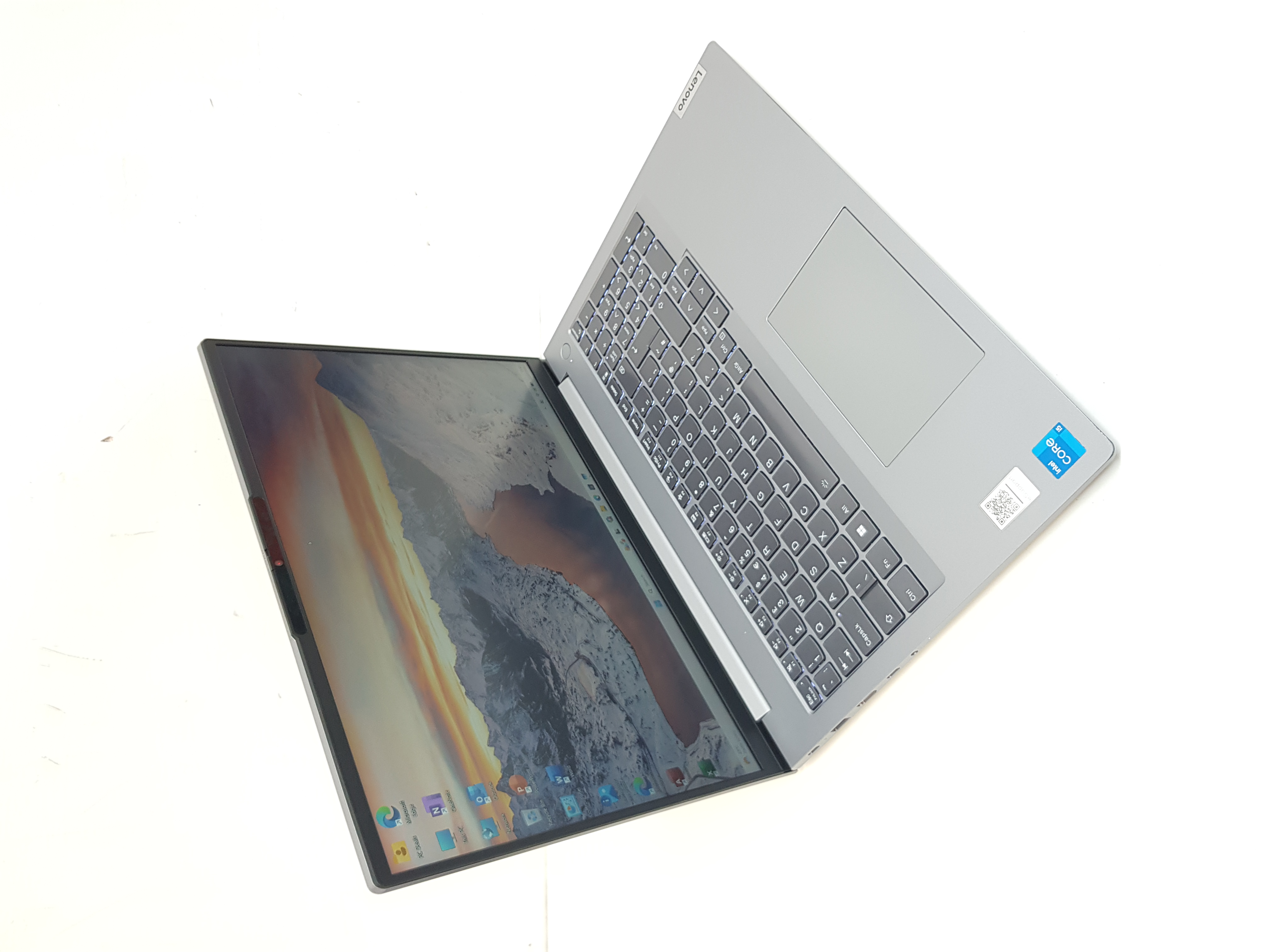 Super fast Lenovo laptop, 13th Generation of i5 processor, 16GB RAM, 512GB SSD — additional photo