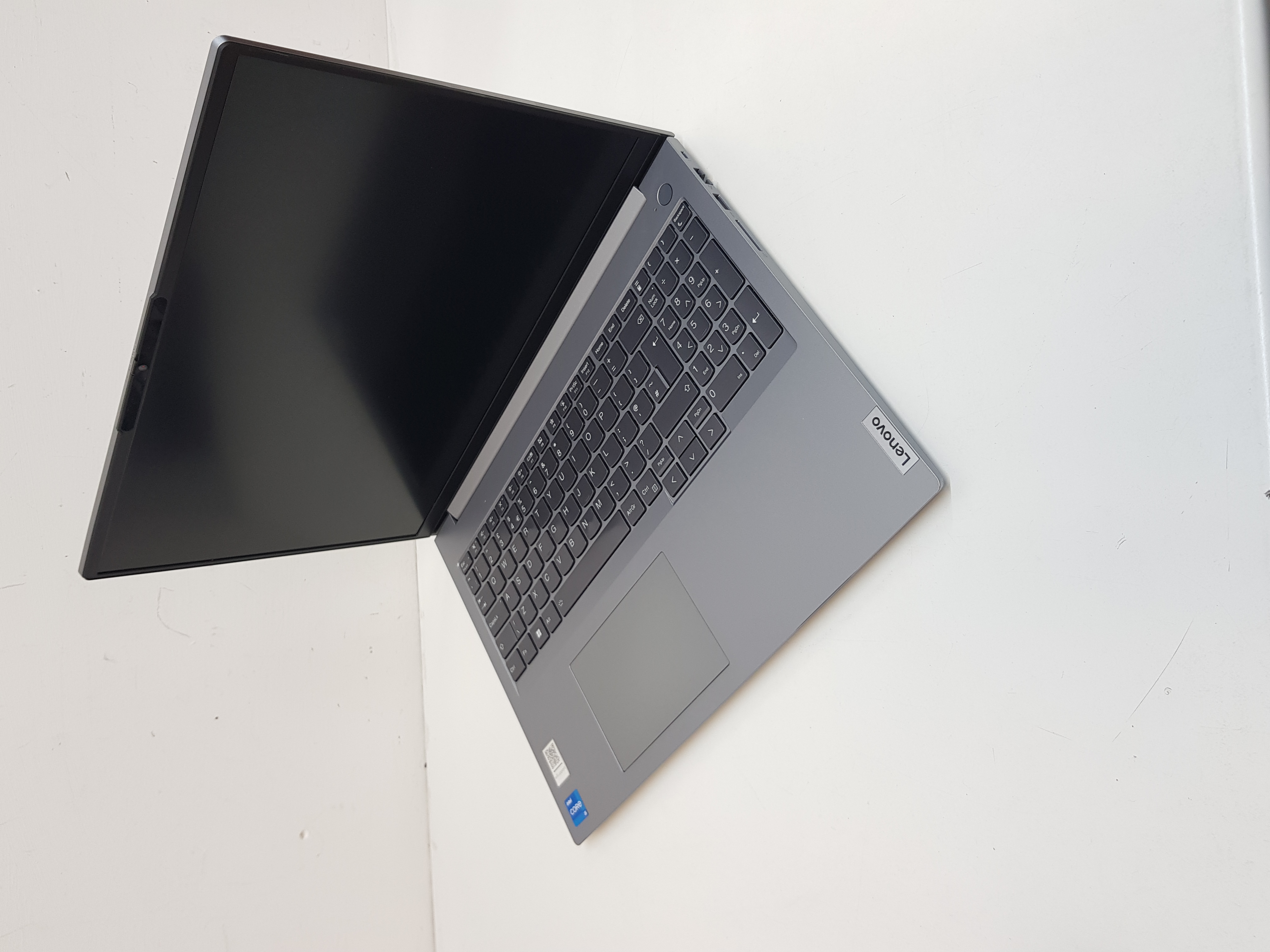 Super fast Lenovo laptop, 13th Generation of i5 processor, 16GB RAM, 512GB SSD — additional photo