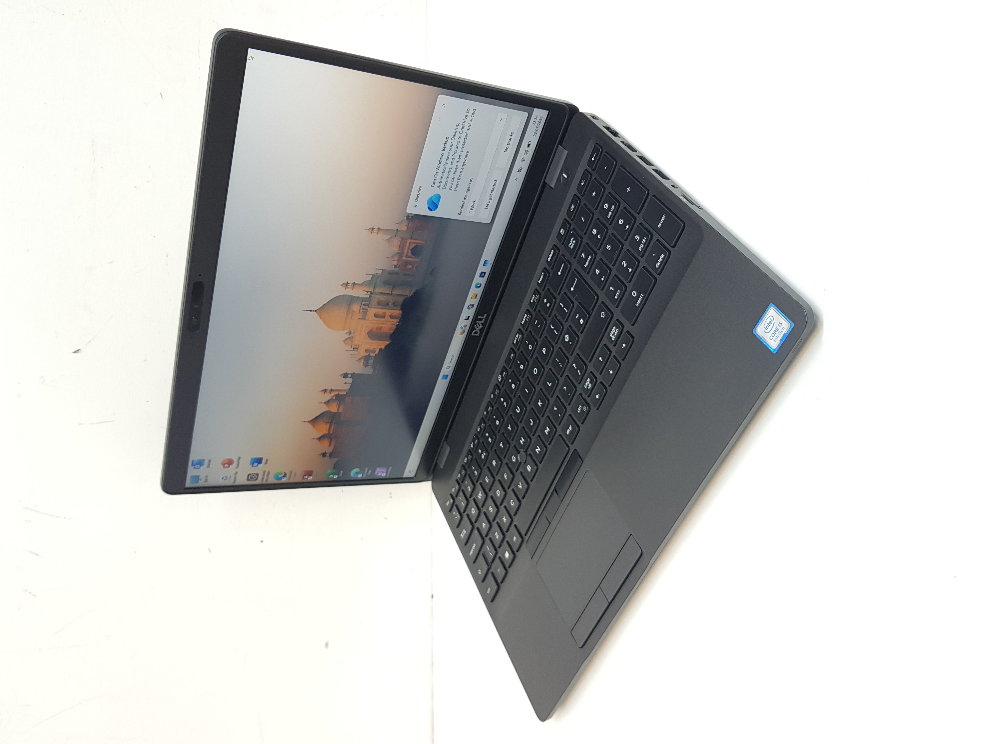 Dell laptop, intel core i5-8th Gen processor, 8GB RAM, 256GB SSD, Microsoft Office 2021 — additional photo