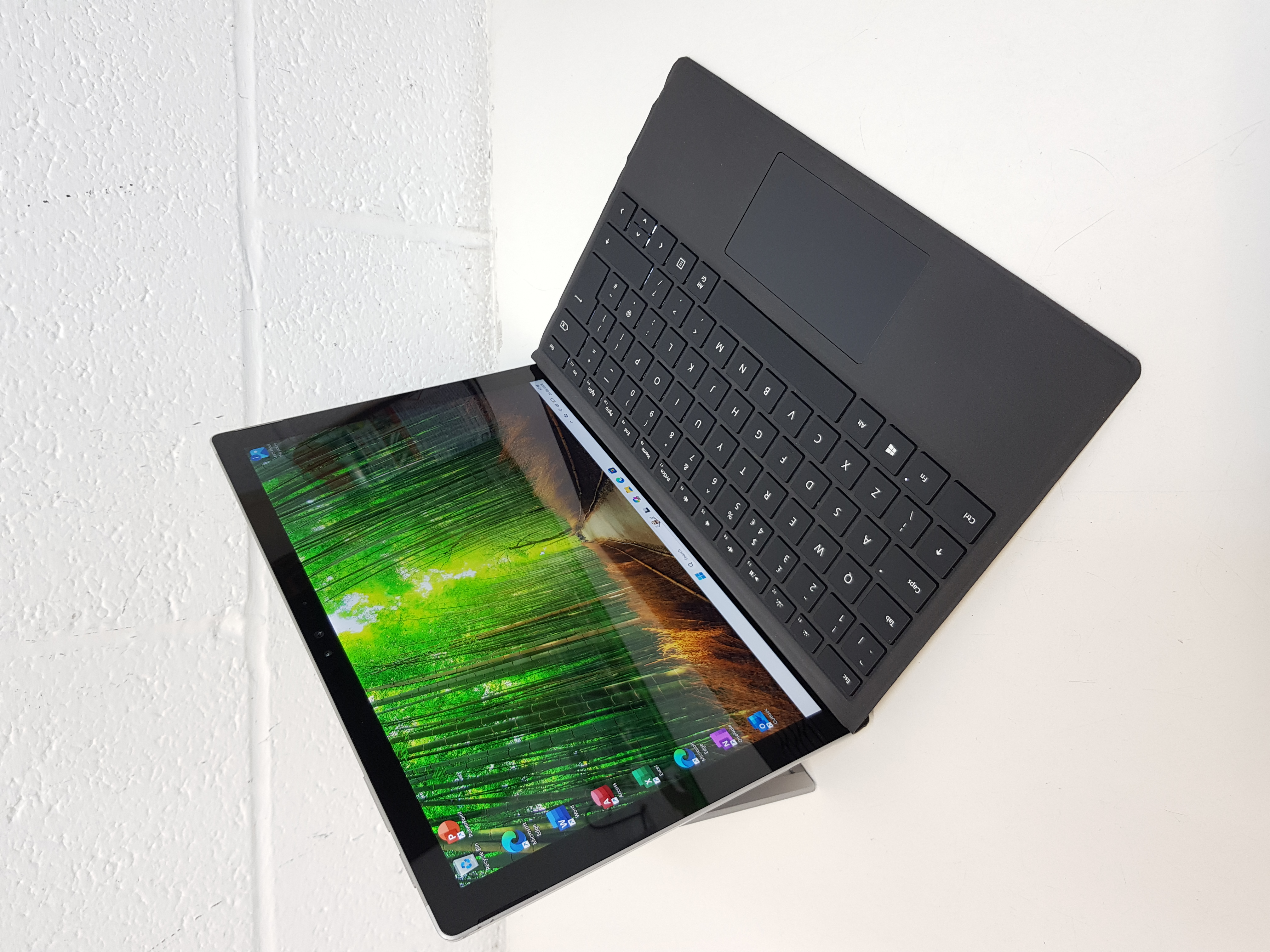 Microsoft surface  Pro 4 Touch screen Laptop, intel core i5, 4GB Memory, 128GB Storage, MS Office 2021 — additional photo