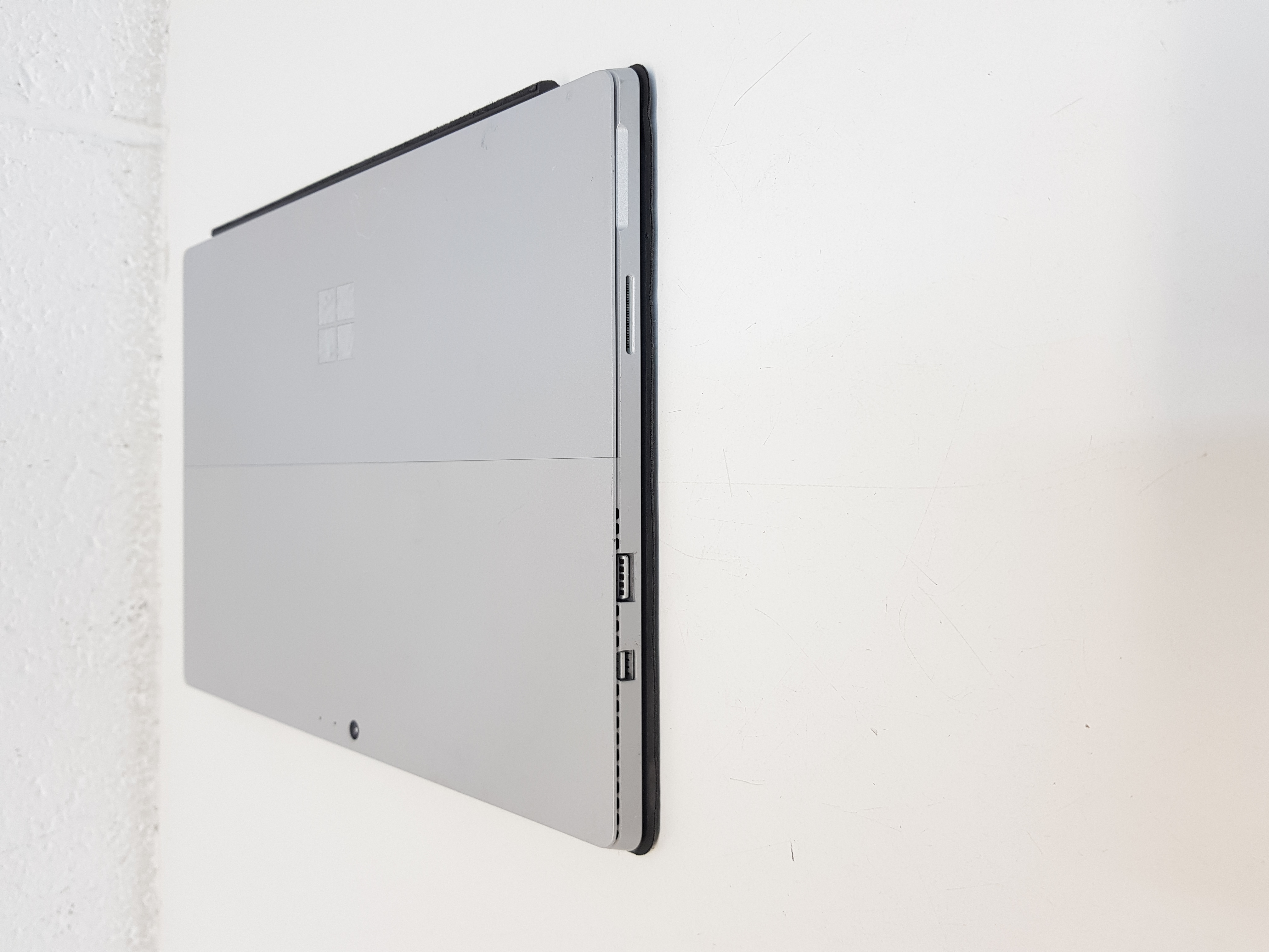 Microsoft surface  Pro 4 Touch screen Laptop, intel core i5, 4GB Memory, 256GB Storage, MS Office 2021 — additional photo