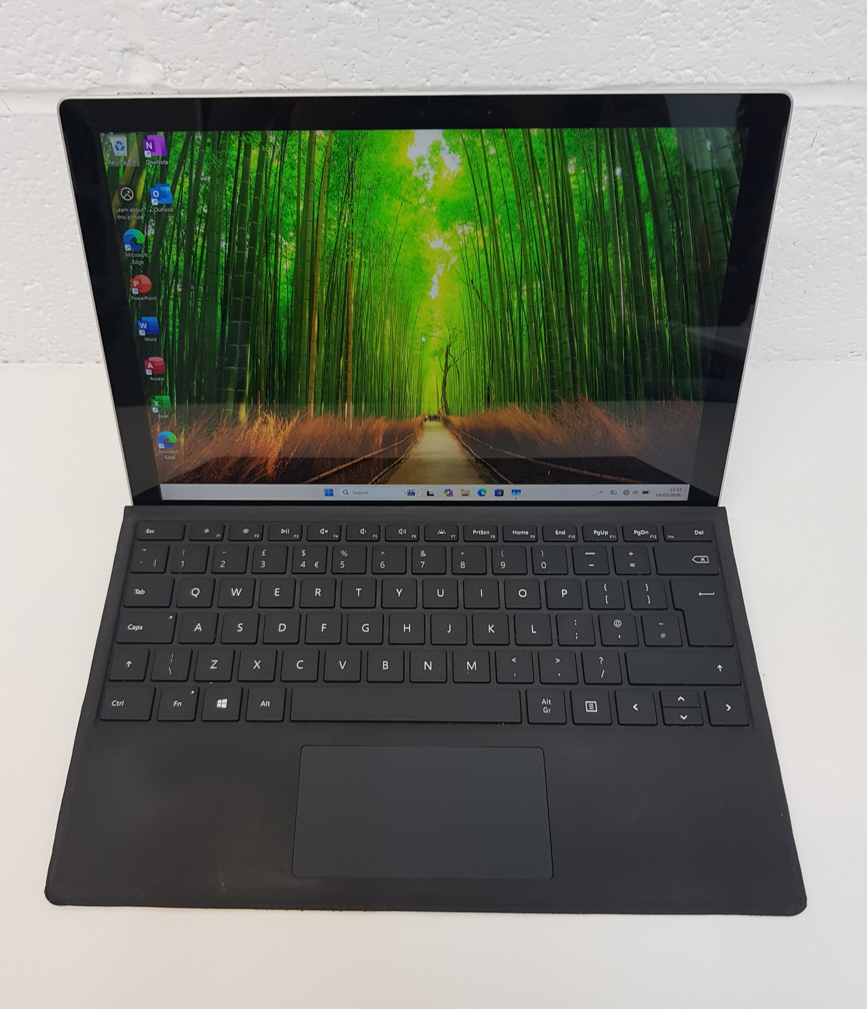 Fast & Good Condition Microsoft Surface Pro 7 Laptop Tablet | Intel i5 | 256GB SSD