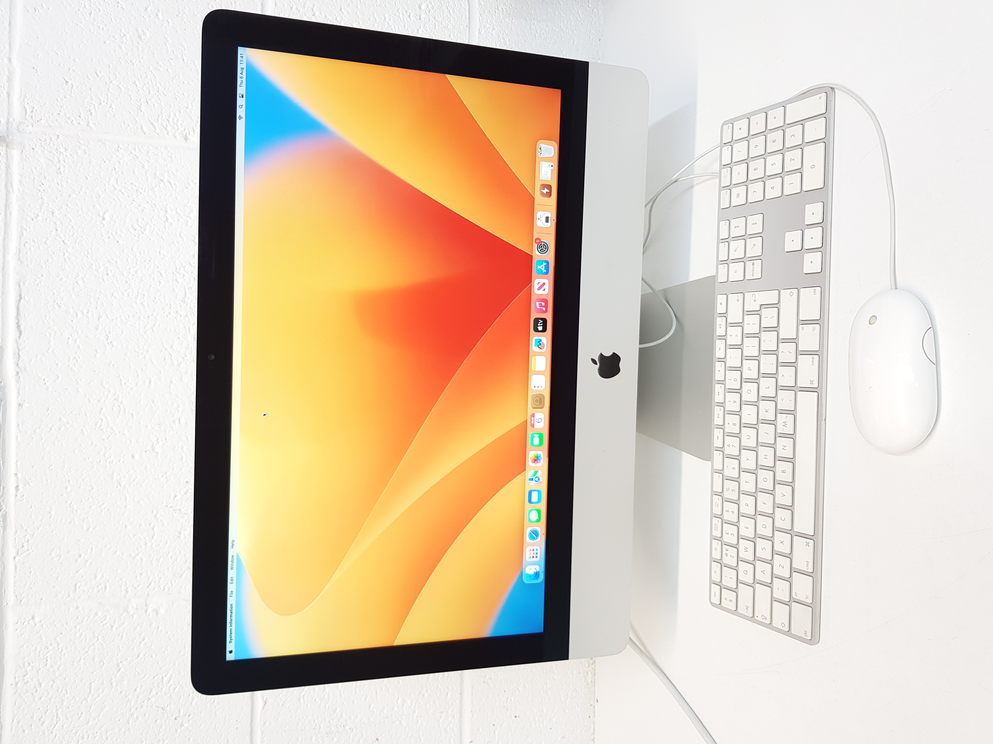 Apple iMac, intel core i5 processor, 8GB RAM, 300GB SSD, intel iris Plus Graphics 1.5GB — additional photo