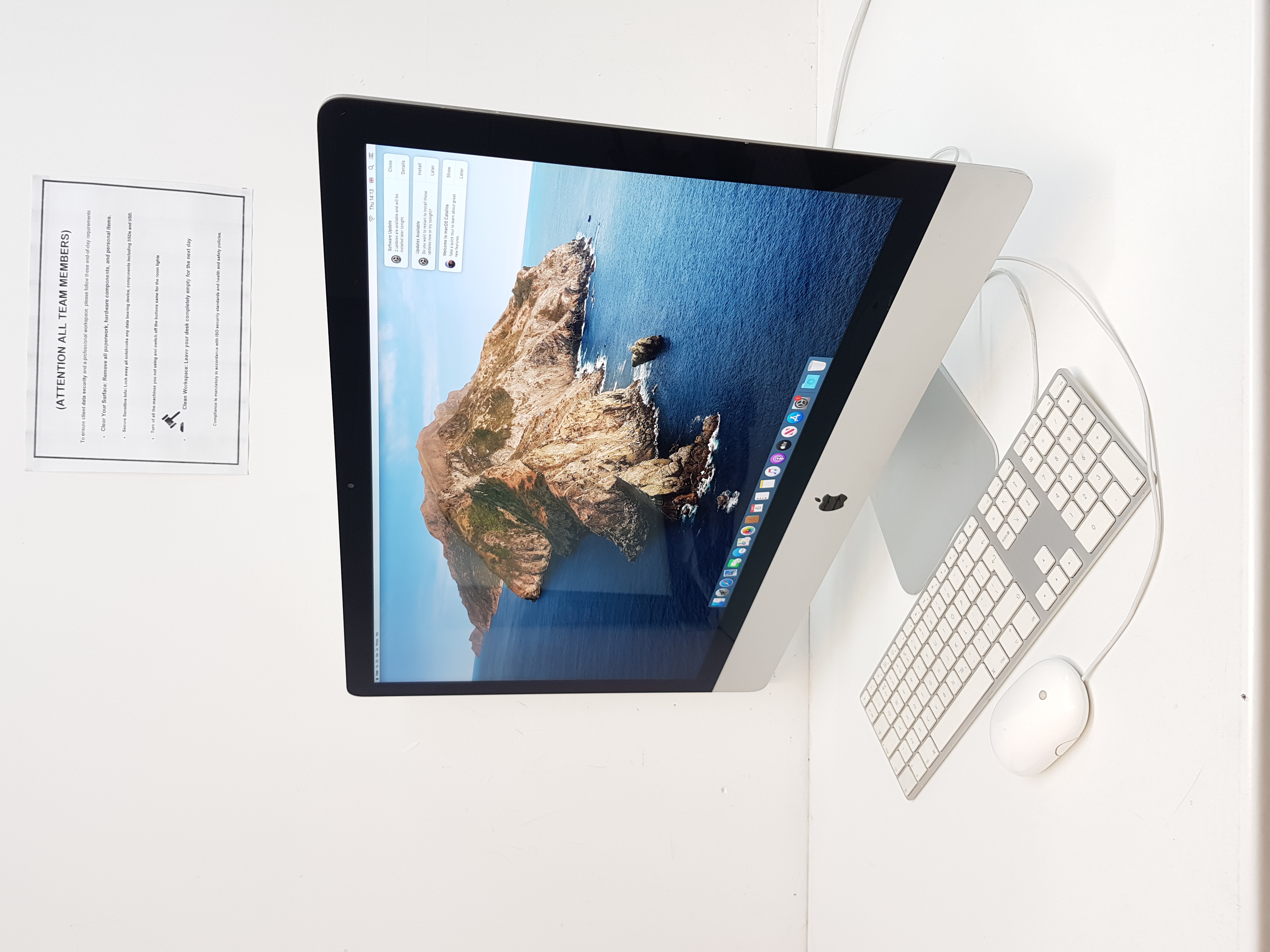 Apple iMac, intel core i5 processor, 16GB RAM, 628GB Storage, 5K Display, 2GB graphics — additional photo