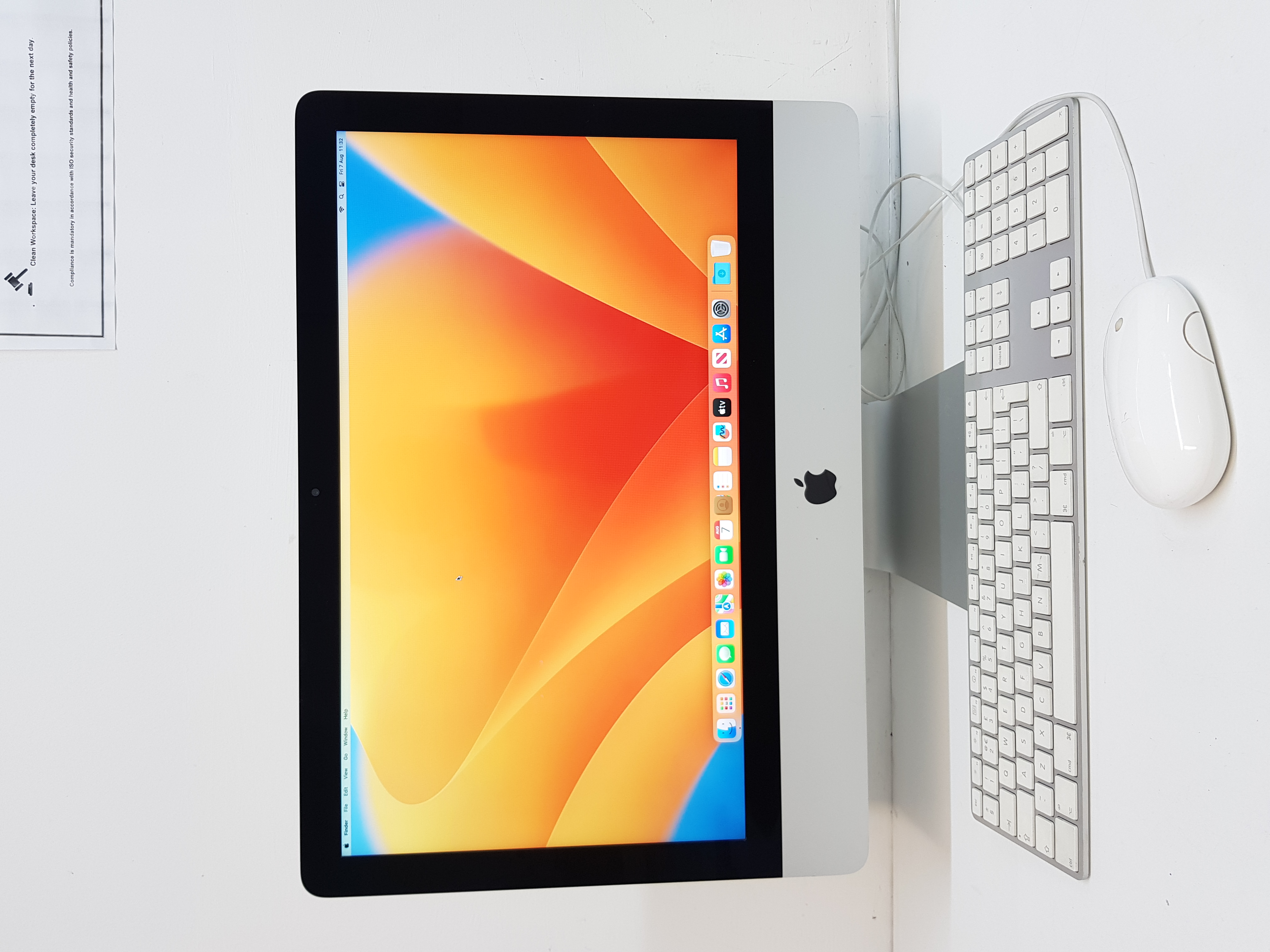 Apple iMac, intel core i5 processor, 8GB RAM, 240GB Storage, Mac OS Ventura