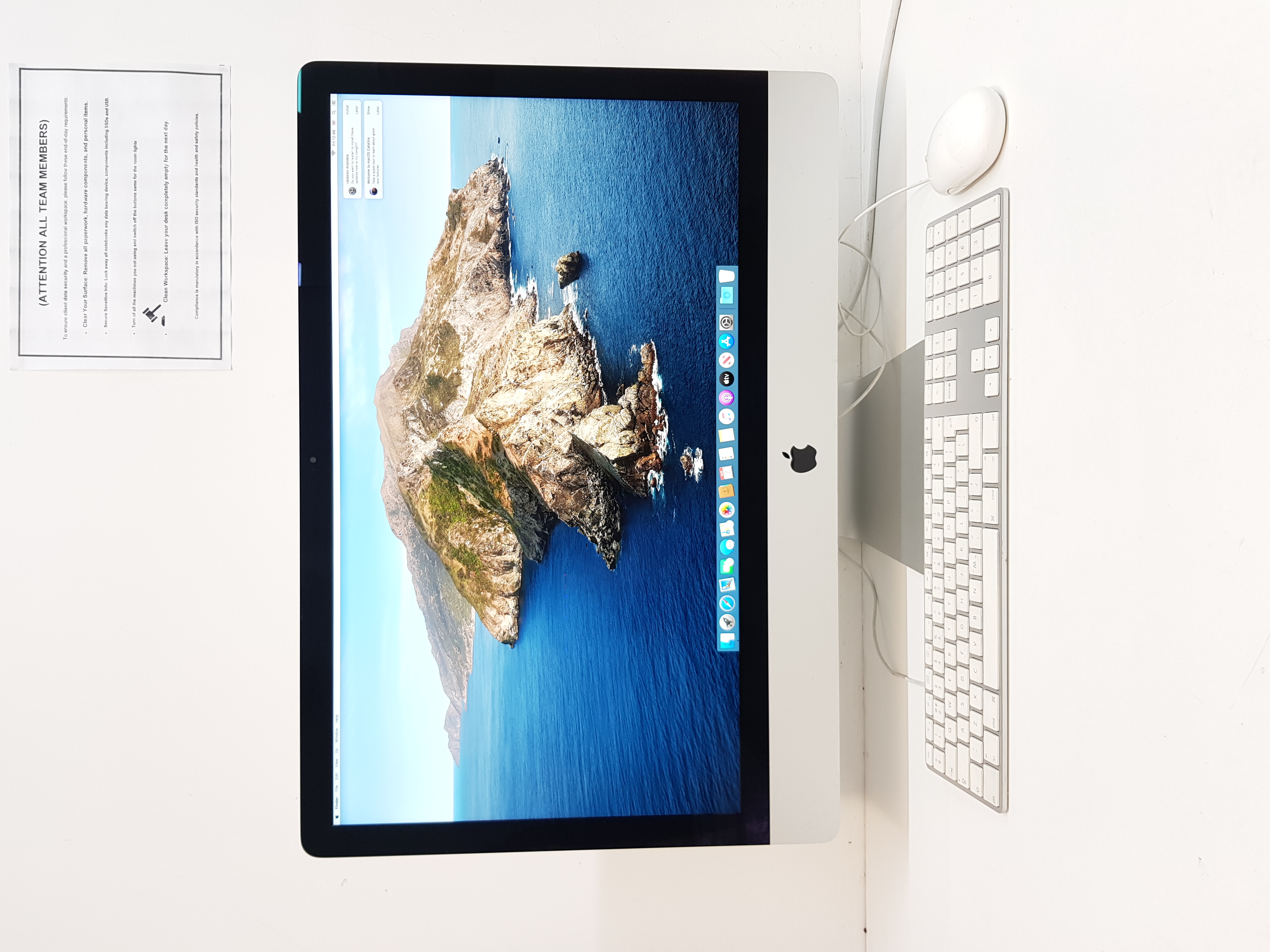 Apple iMac, intel core i5, 16GB RAM, 240GB Storage, 27 inches Display, 2GB GPU — additional photo
