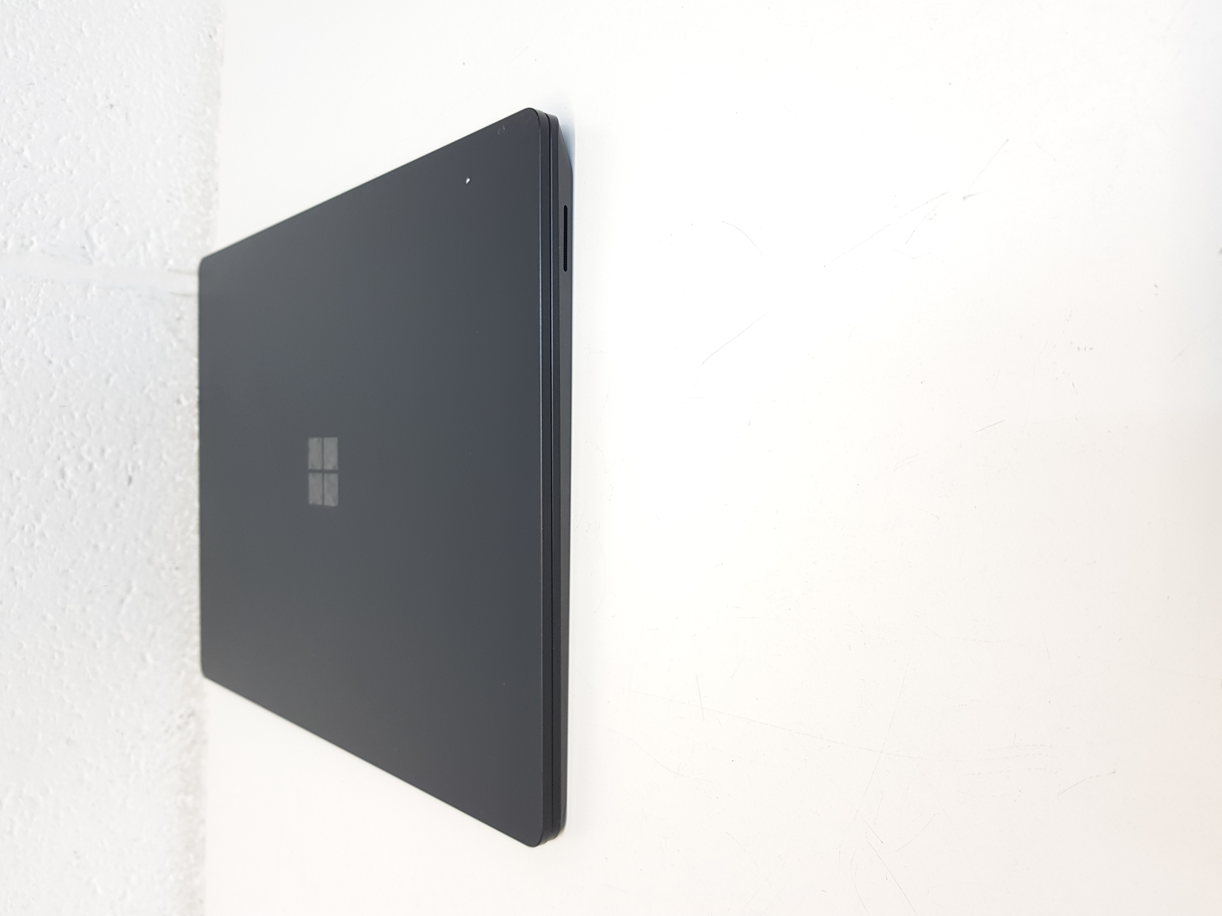 Microsoft surface Touch screen Laptop, i7-10th Gen processor, 16GB Memory, 256GB Storage, MS Office 2021, Windows 11 — additional photo