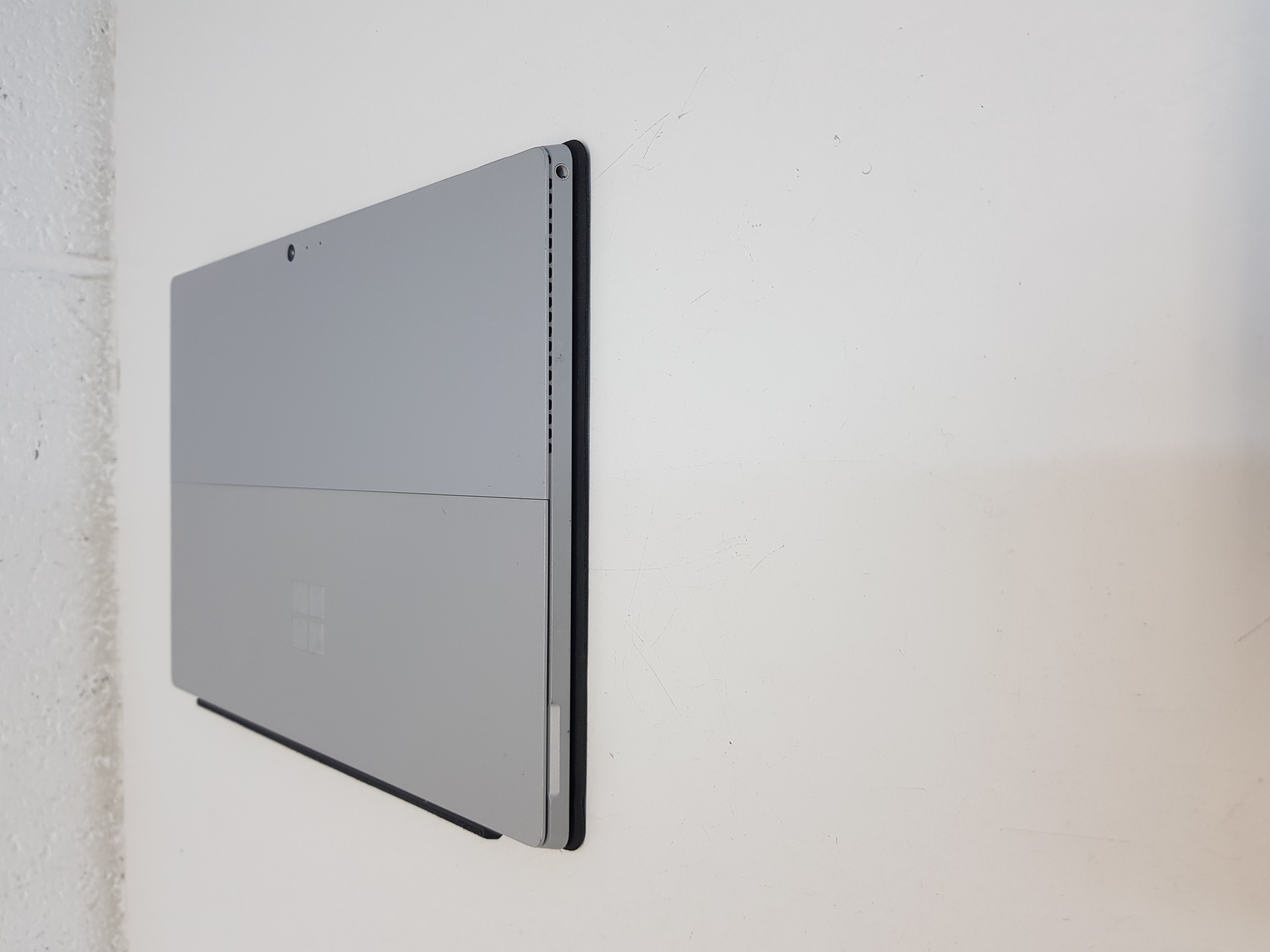 Microsoft Surface Touch screen Laptop, intel core m3, 4GB Memory, 128GB Storage, MS Office 2021, Windows 11 — additional photo