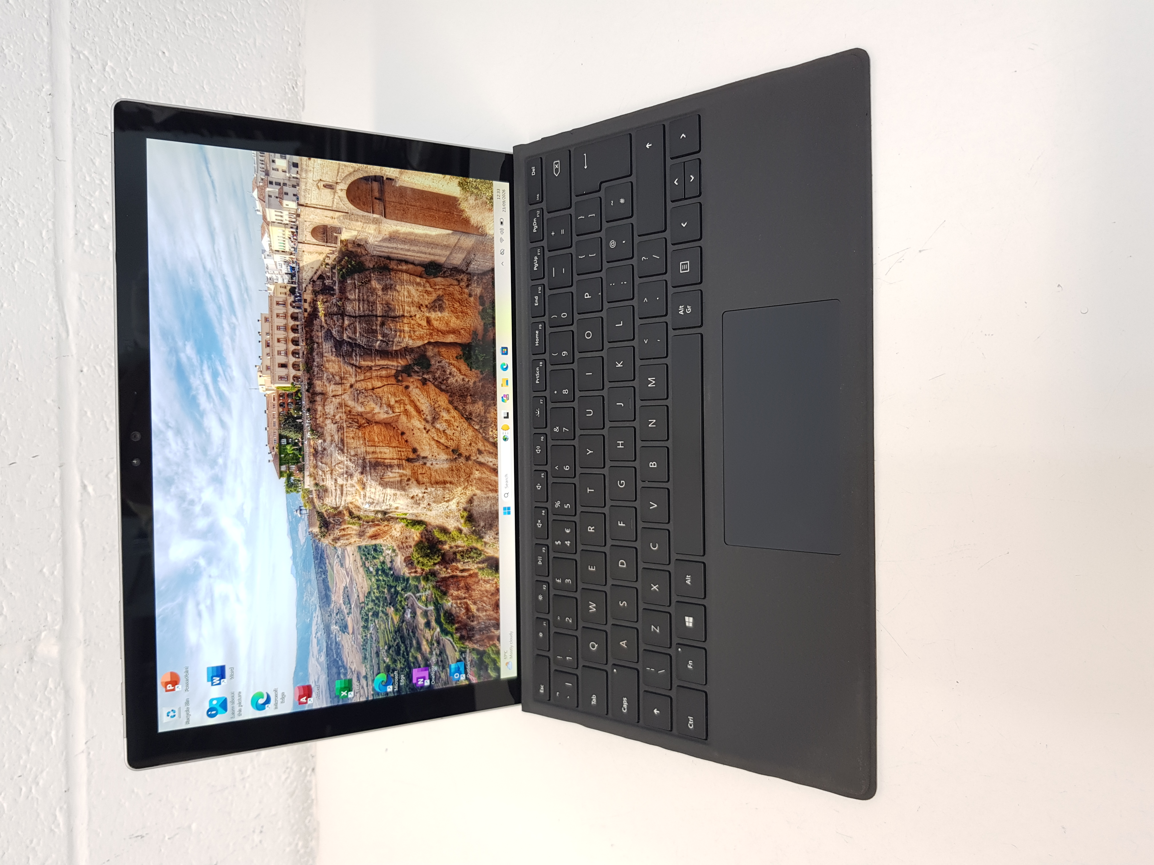 Microsoft Surface Touch screen Laptop, intel core m3, 4GB Memory, 128GB Storage, MS Office 2021, Windows 11 — additional photo