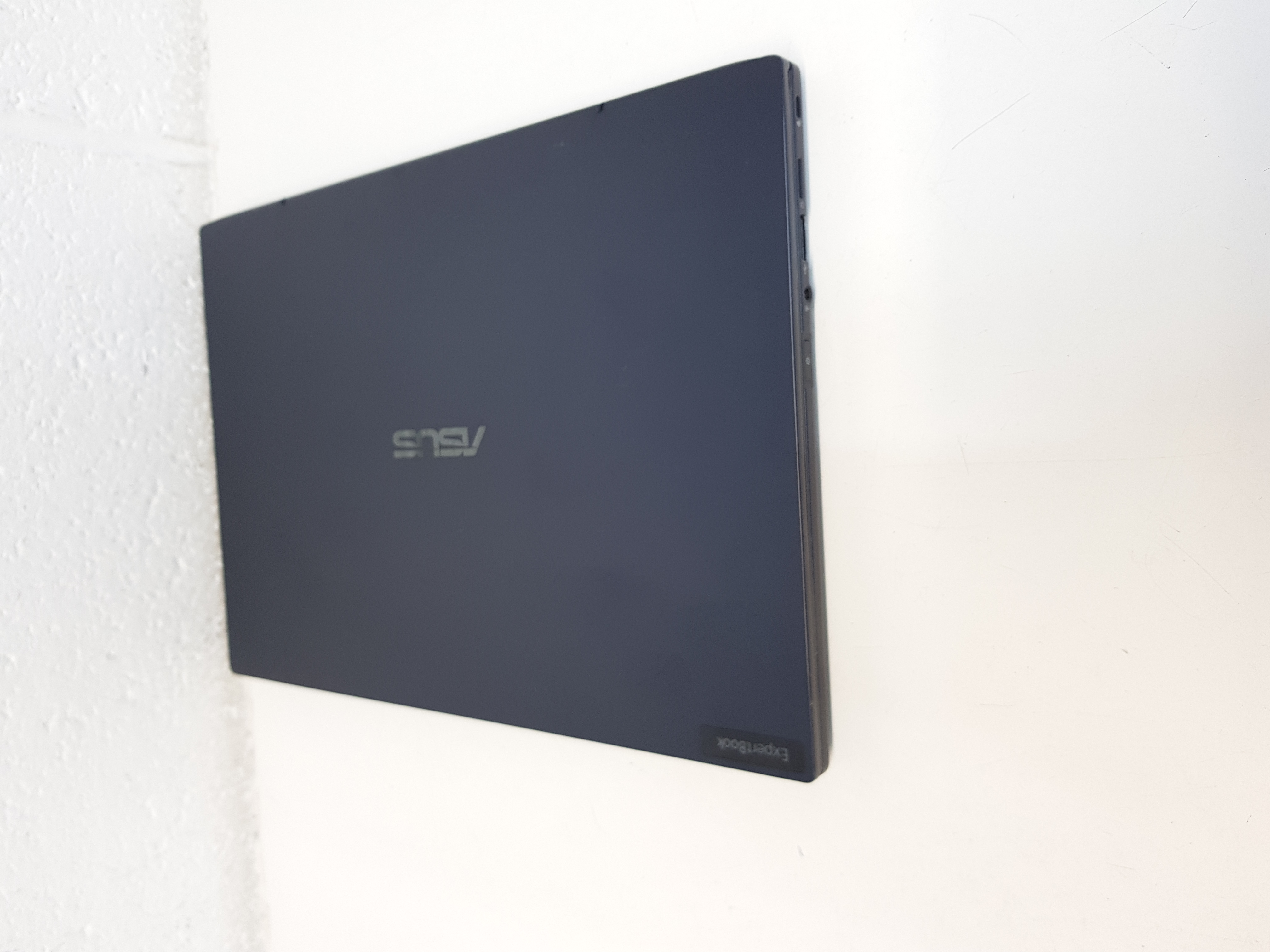 Asus ExperBook Laptop, i5-12th Gen 12-cores processor, 8GB Memory(DDR5 4800MT/s), 762GB Storage — additional photo