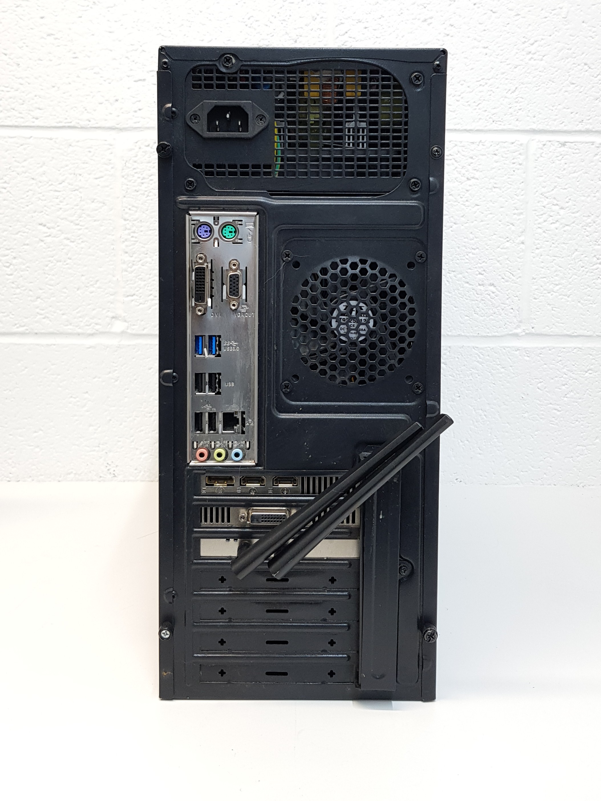 Fast Custom Built PC | 16GB RAM | SSD Storage | Excellent Condition — additional photo