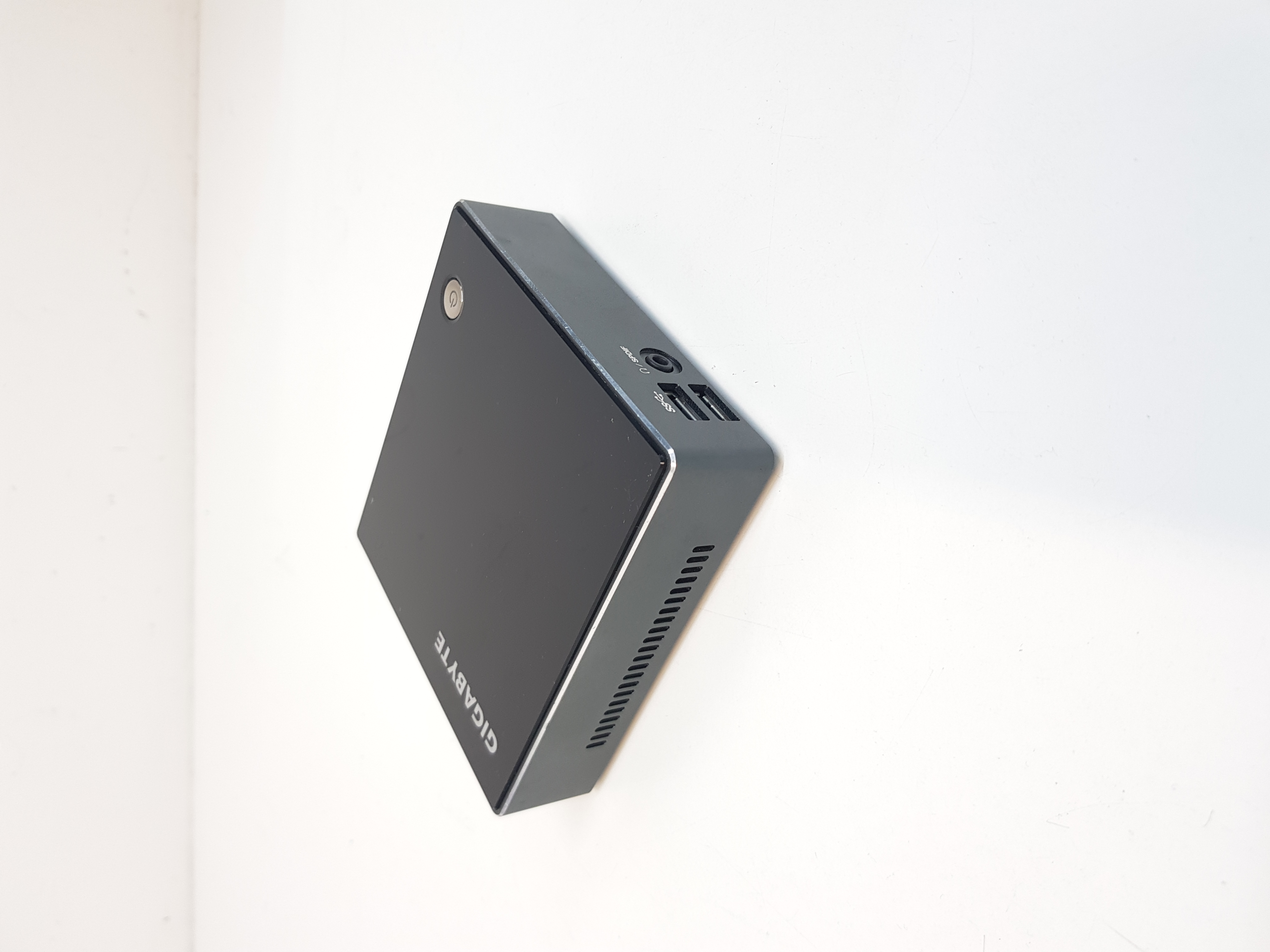 Gigabyte Mini PC Computer, intel core i5 processor, 16GB RAM, 256GB SSD, windows 11 — additional photo