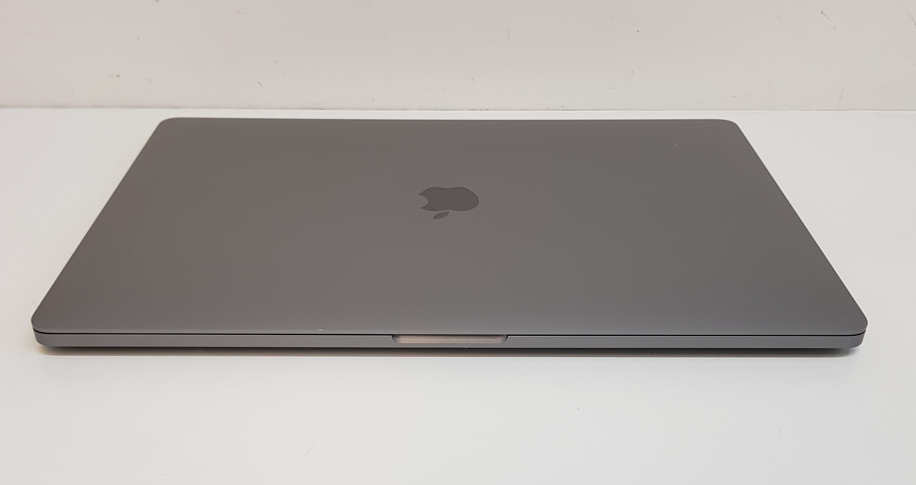 Apple MacBook Pro A2141 | 16GB RAM | 512GB Storage | Grade A | £390 — additional photo