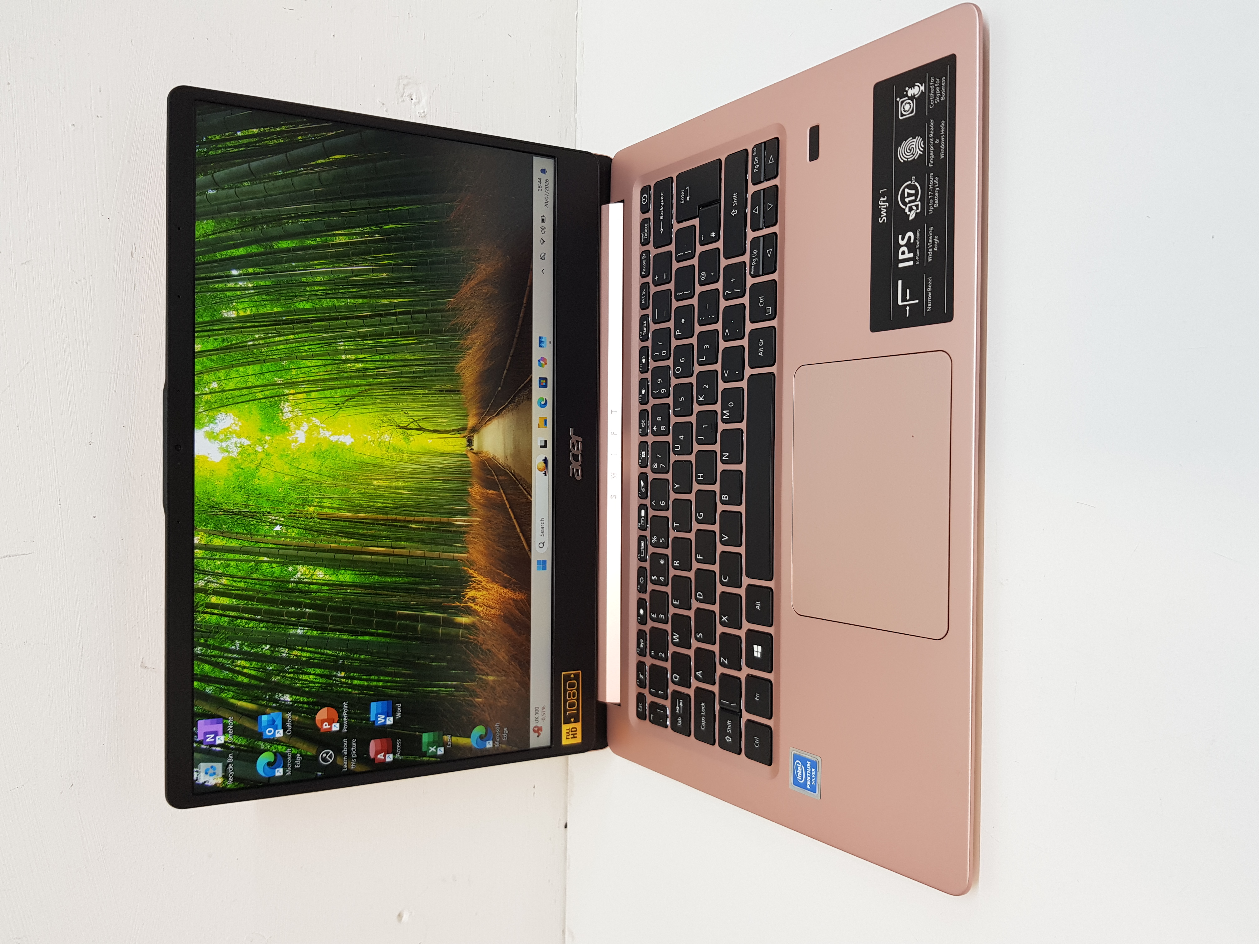Acre laptop, intel Pentium Silver, 4GB RAM, 256GB SSD,UHD Graphics, Microsoft Office 2021 — additional photo