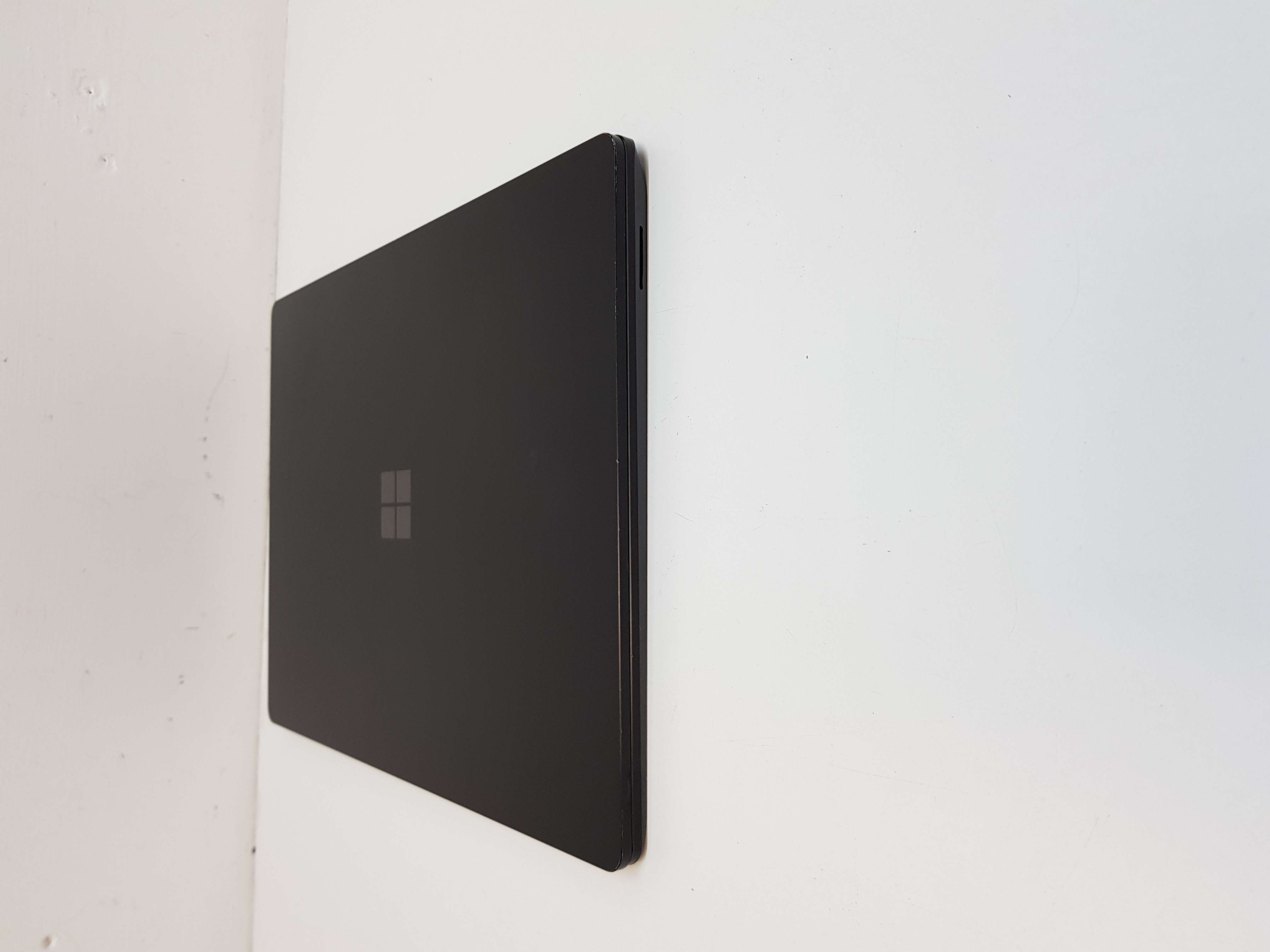 Microsoft Surface Touch screen laptop, i7-10th Gen, 16GB RAM, 256GB SSD, Microsoft Office 2021 — additional photo