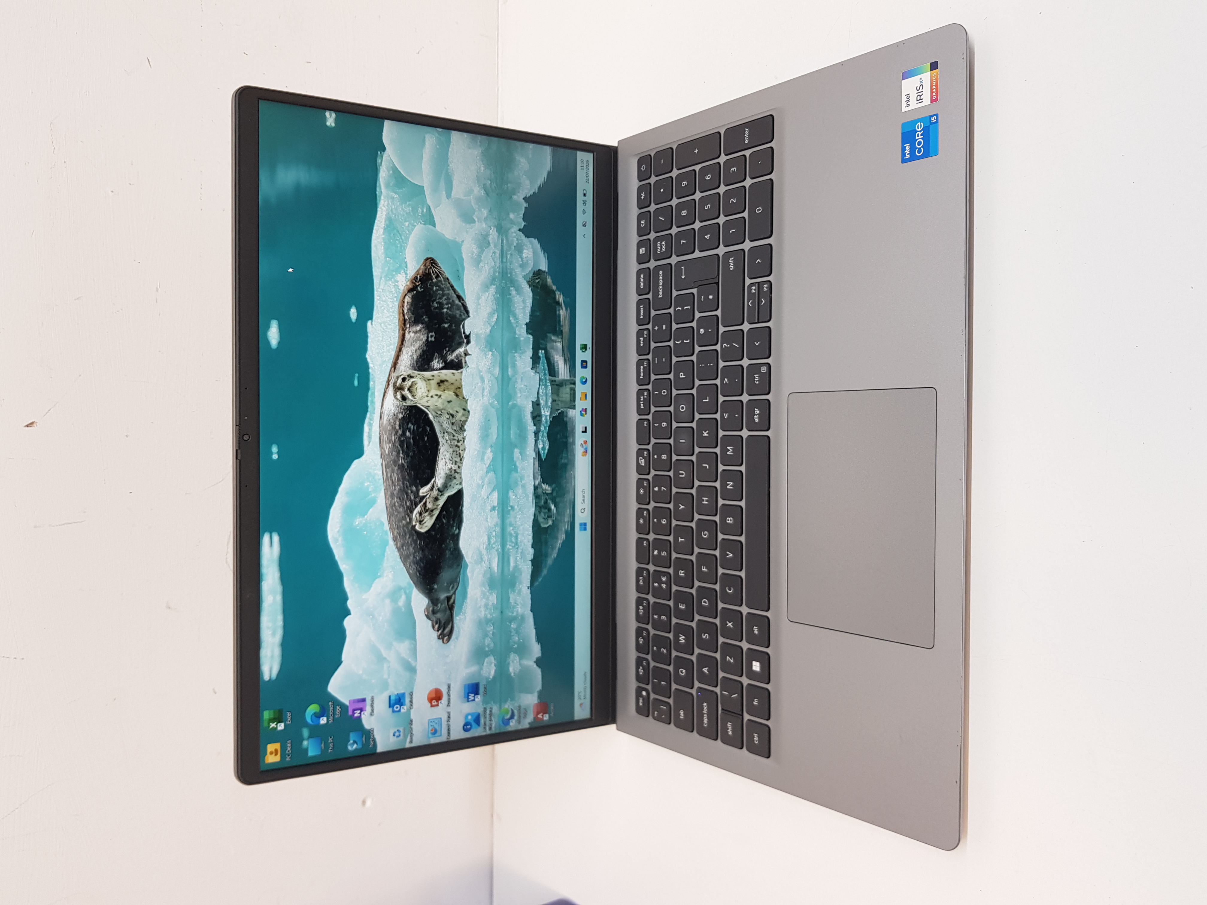 Dell Super fast laptop, 10-cores intel core i5-13th Gen, 16GB RAM, 512GB SSD — additional photo