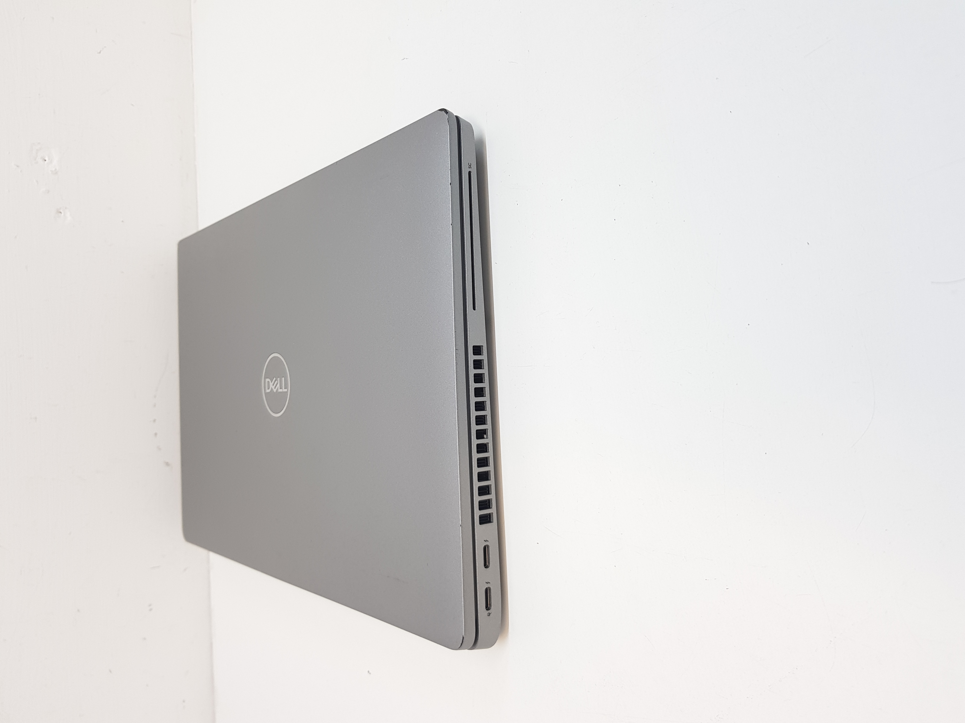 Super fast Dell laptop, 10-cores i7-12th Gen processor, 16GB RAM, 512GB SSD, Windows 11 — additional photo