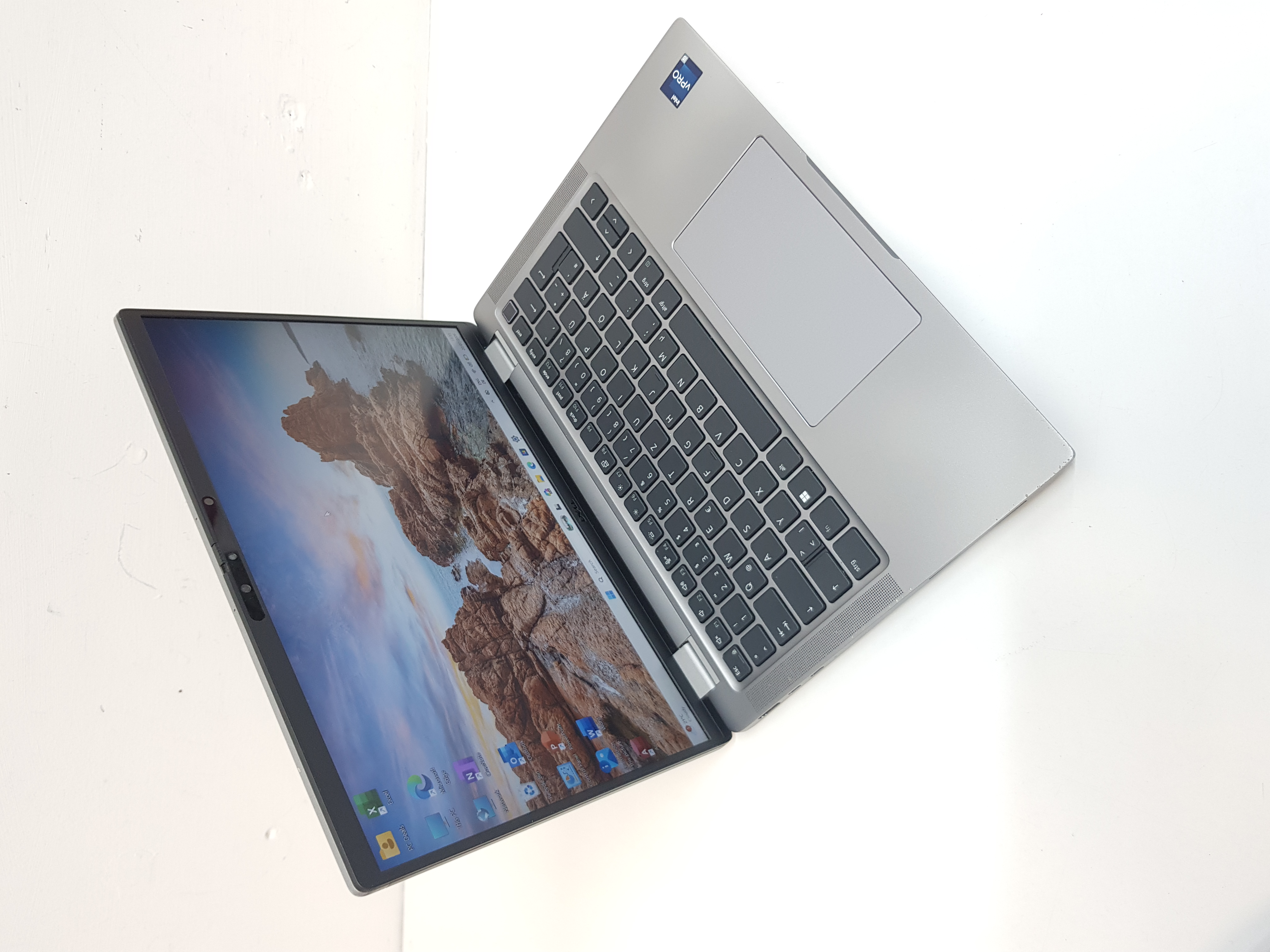 Super fast Dell laptop, 13th Gen intel Core i5, 16GB RAM, 512GB SSD, Microsoft Office 2021 — additional photo